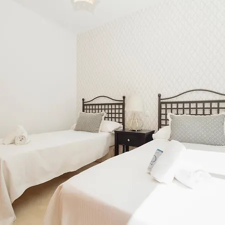 Cozy Apartment, With Terrace And Close To The Beach Of Las Chapas, In Elviria, East Apartment Marbella