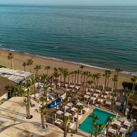 Apartment Cozy Apartment, With Terrace And Close To The Beach Of Las Chapas, In Elviria, East *