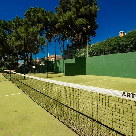 Cozy Apartment, With Terrace And Close To The Beach Of Las Chapas, In Elviria, East