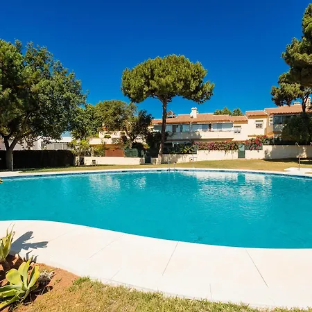 Cozy Apartment, With Terrace And Close To The Beach Of Las Chapas, In Elviria, East Apartment *